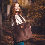 Torba shopper z weluru tapicerskiego "Mili City Vibes" - brązowa