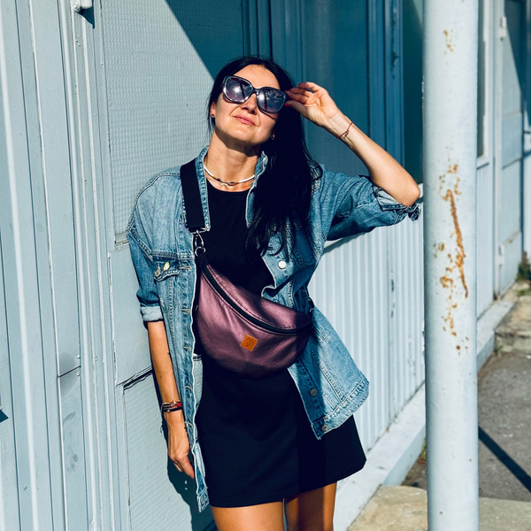 Nerka damska "Mili Belt Bag M" - metaliczny fiolet