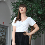 Koszulka Rebeliantka z dwustronnym dekoltem - biała