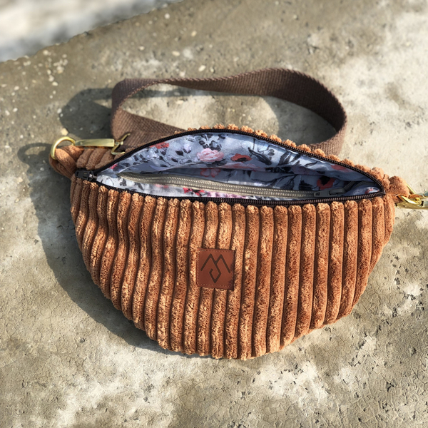 Damen Gürteltasche aus Cord "Mili Belt Bag M" - kupferbraun