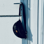 Nerka damska  "Mili Belt Bag M" - czarny jeans powlekany welurem