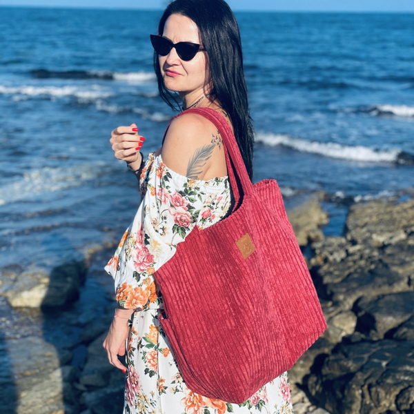 Large corduroy bag "Mili City Vibes" - red