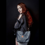 Kleine Damenhandtasche aus Kork - braun