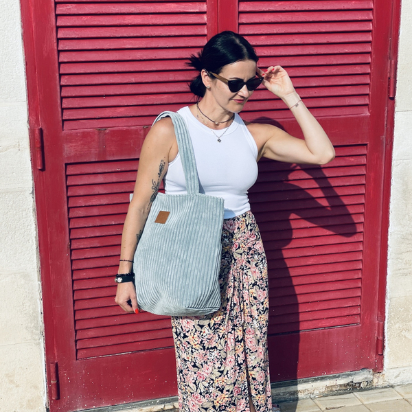 Large corduroy bag "Mili City Vibes" - blue