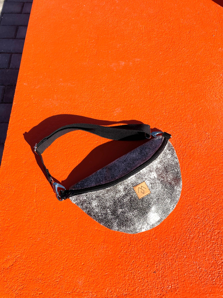 Nerka damska "Mili Belt Bag M" - czarno/biała