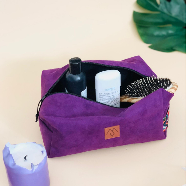 Kulturbeutel aus Öko-Wildleder für Damen - violett