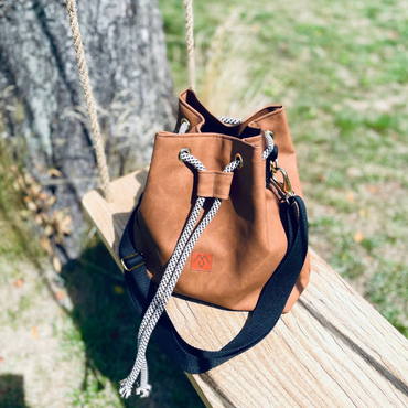 Torba typu worek z eko zamszu "Mili Chic MC8" - camel beż