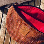 Nerka damska z plecionki tapicerskiej "Mili Belt Bag M" -  rudy brąz